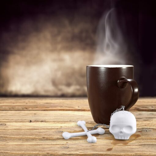 skull n' bones tea infuser